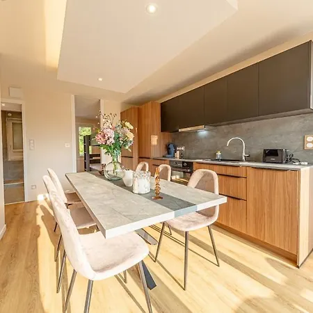 Le Beauregard - Jacuzzi - Garage Apartamento *