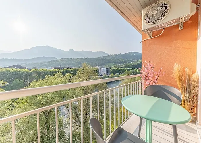 Le Beauregard - Jacuzzi - Garage * Albertville